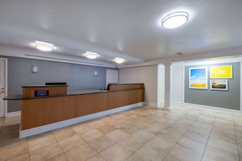 Days Inn By Wyndham Casper,Wyoming>>Casper,2 star