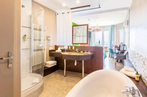 best western plus la rade