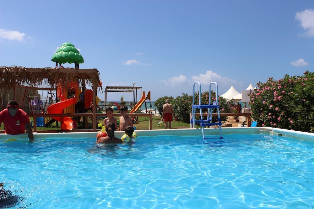 triscinamare hotel residence