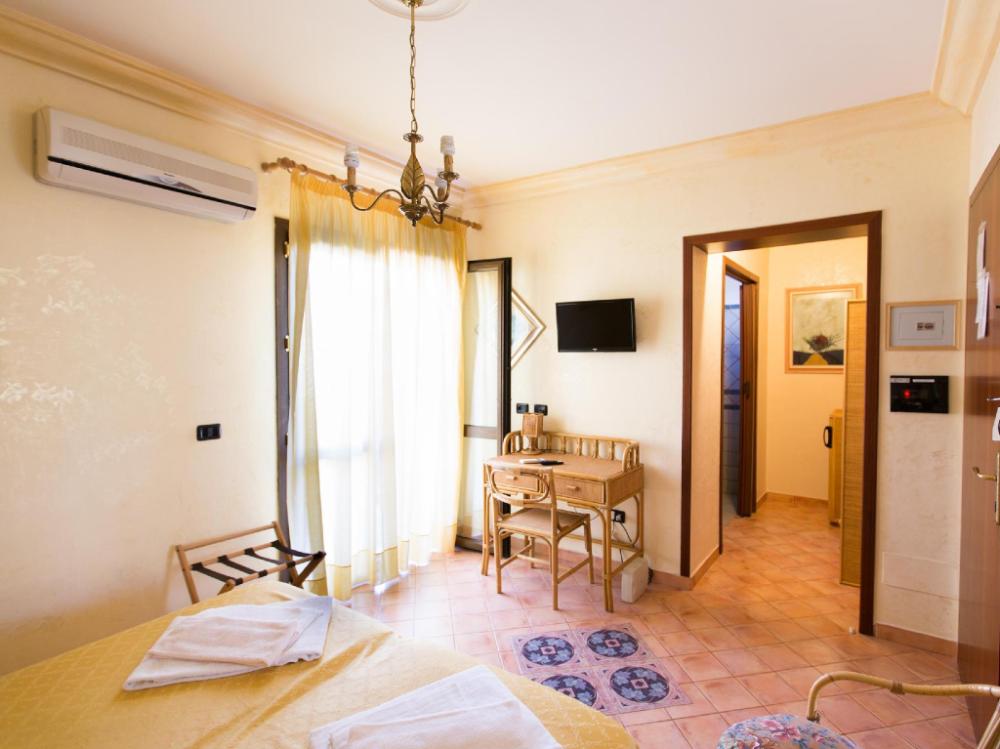 triscinamare hotel residence