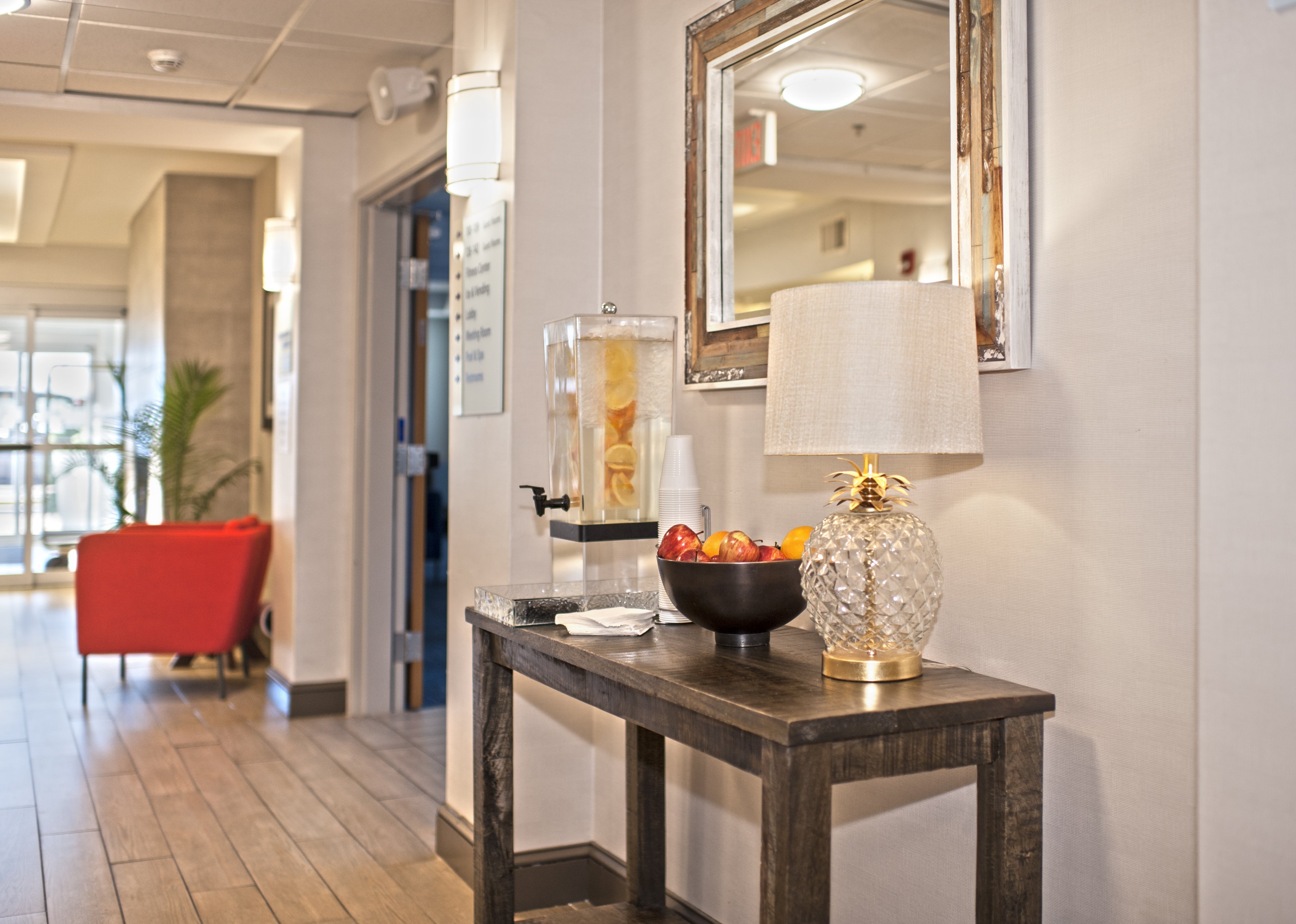 holiday inn express hotel and suites chanhassen by ihg