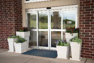 holiday inn express hotel and suites chanhassen by ihg