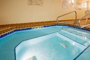 Holiday Inn Express Hotel & Suites Chanhassen By Ihg,Chanhassen>>Carver,3 star