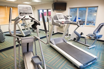holiday inn express hotel and suites chanhassen by ihg