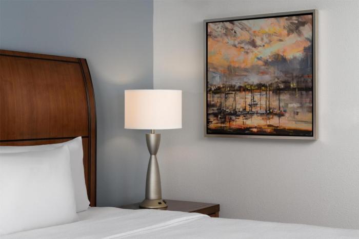 hilton garden inn charleston waterfront downtown