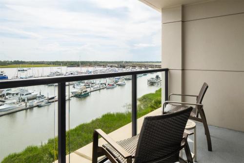 hilton garden inn charleston waterfront downtown