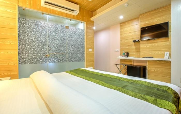 glory villa