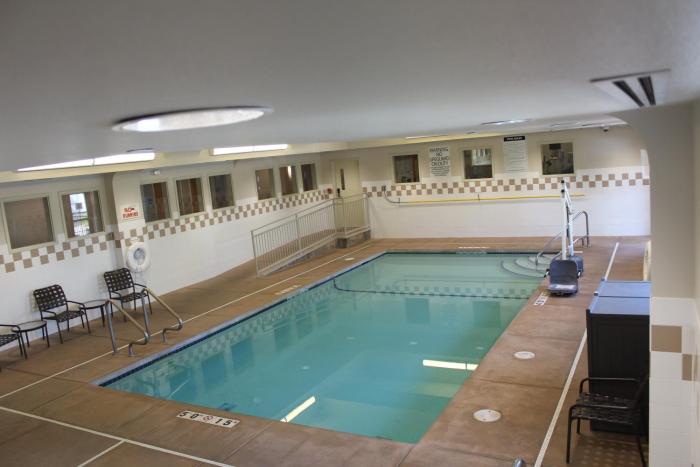 holiday inn express and suites cheney by ihg