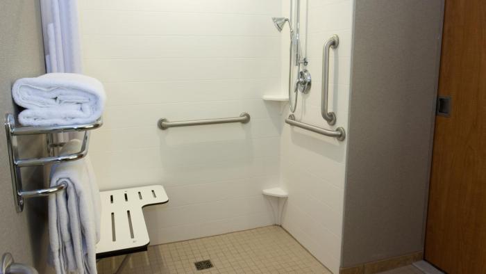 holiday inn express and suites cheney by ihg