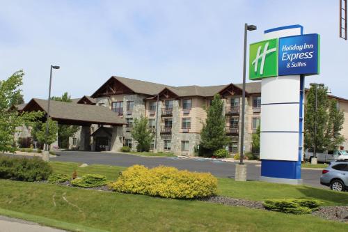 holiday inn express and suites cheney by ihg