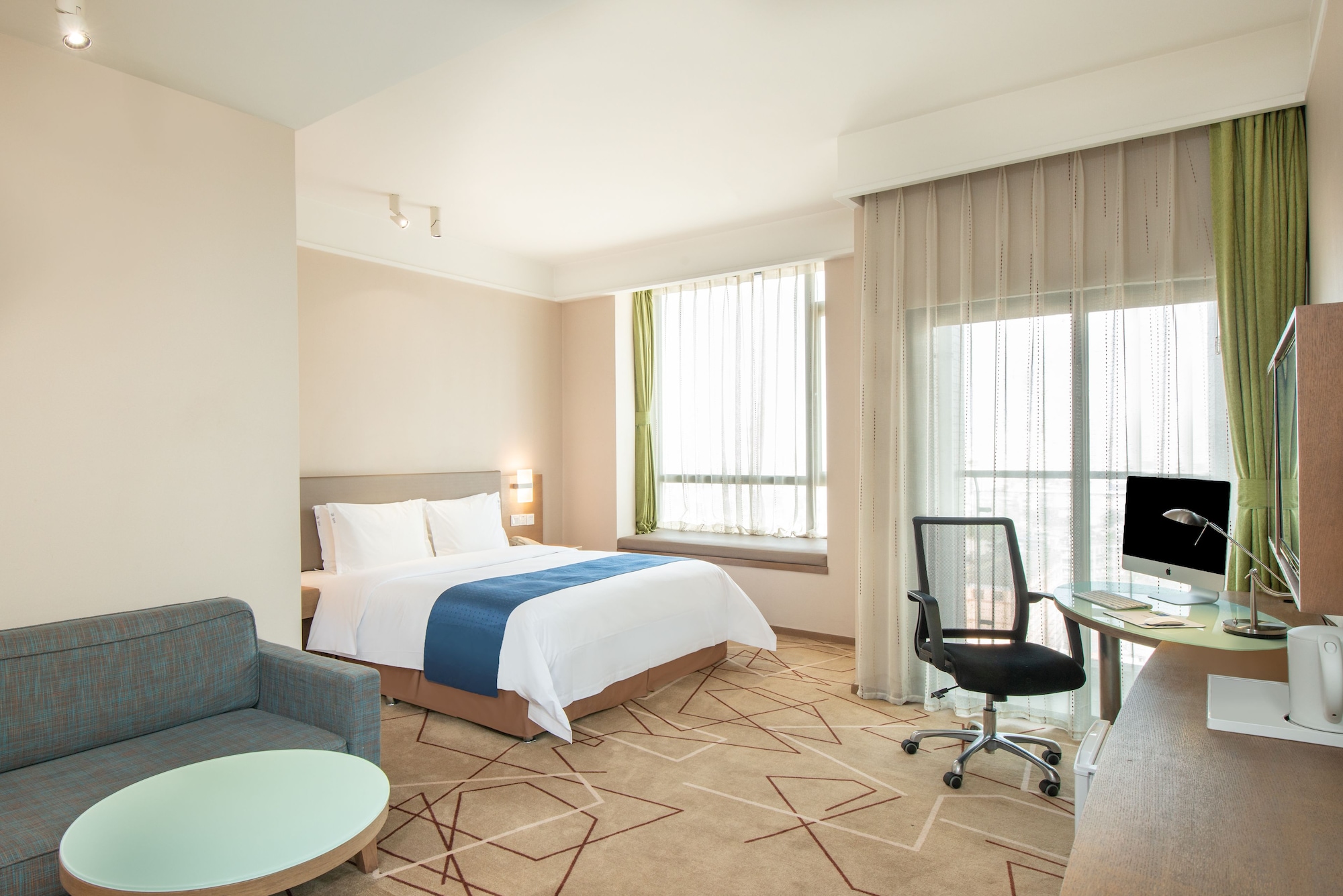 holiday inn express chengdu west gate by ihg