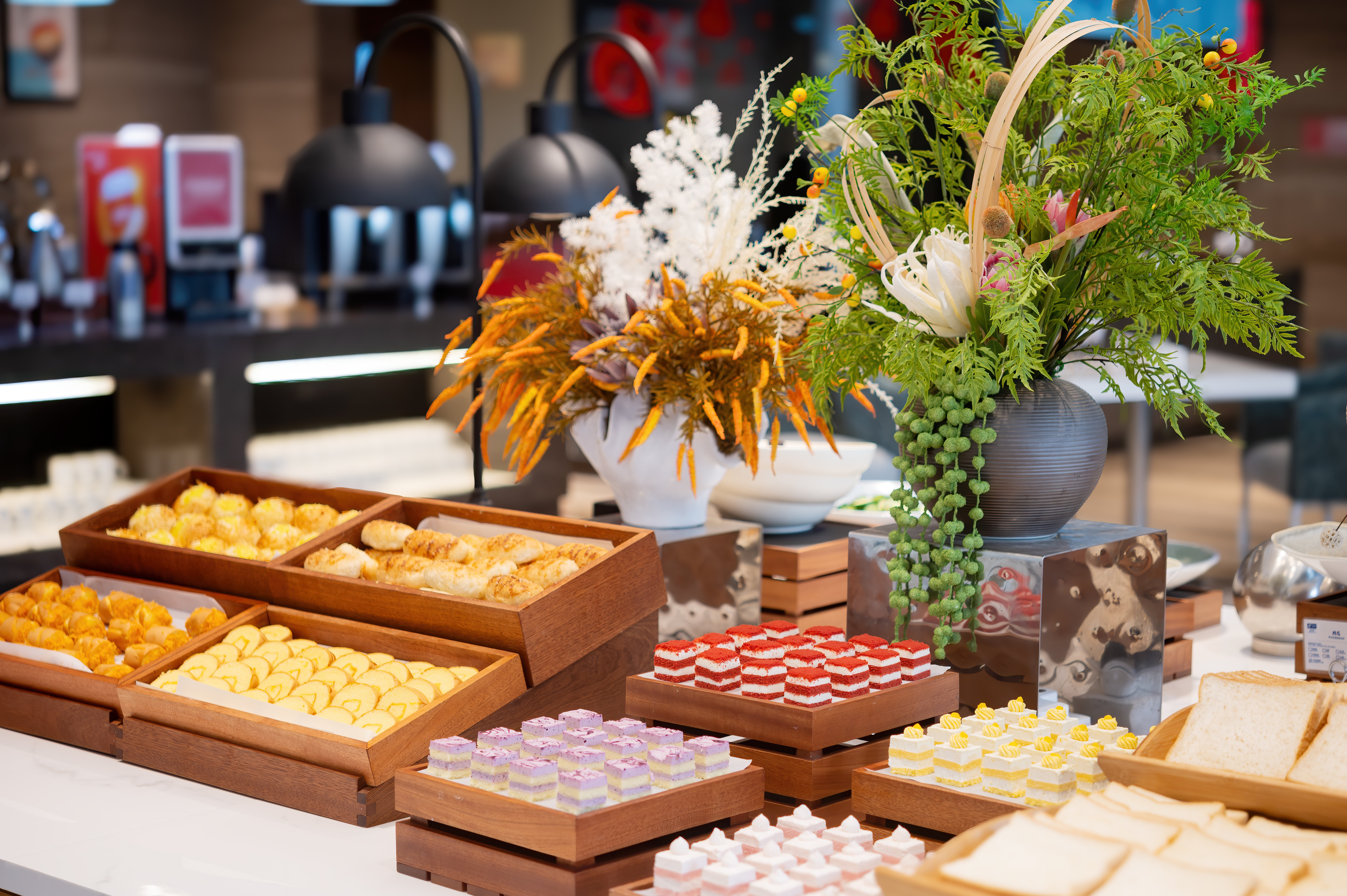 holiday inn express chengdu west gate by ihg