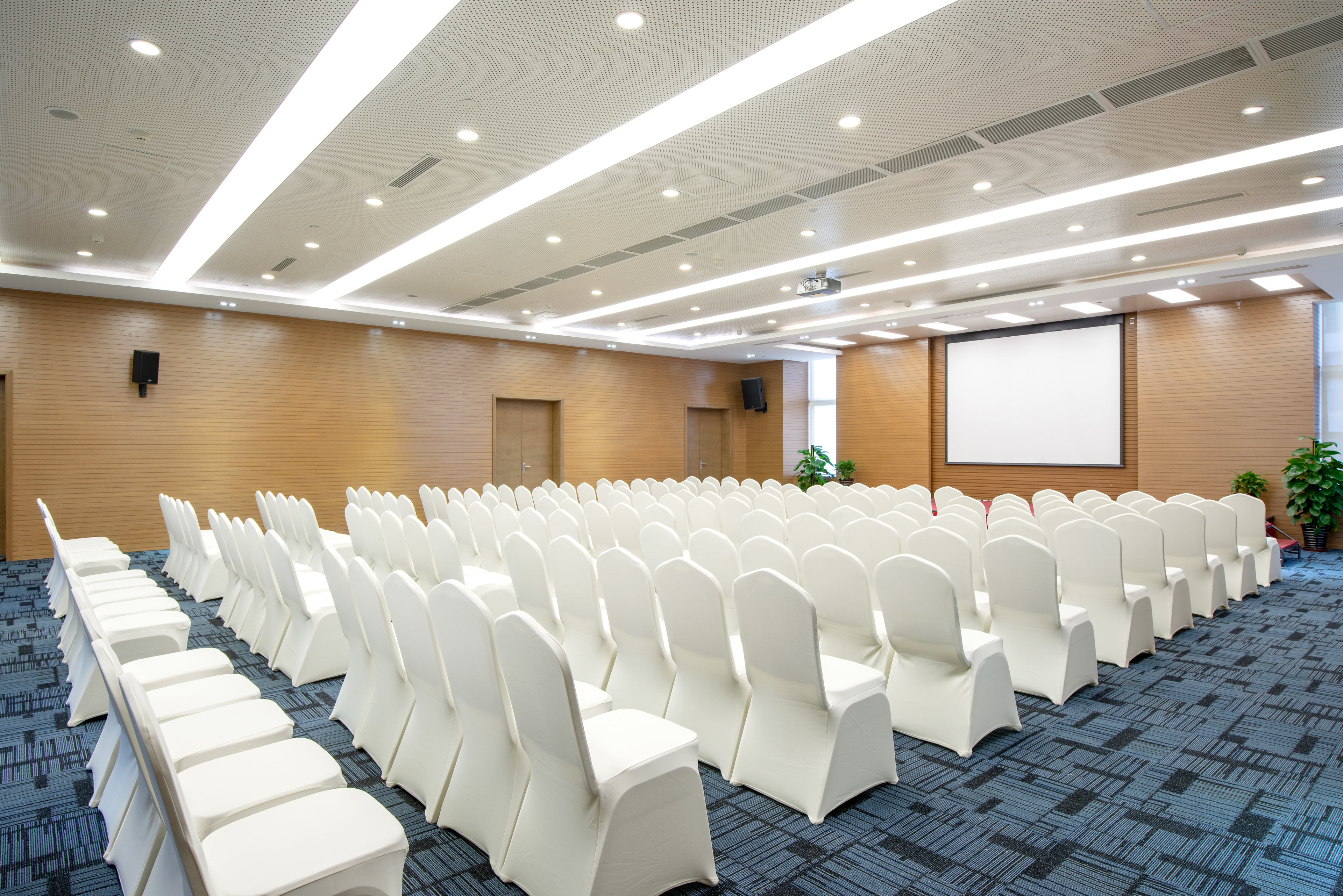 holiday inn express chengdu west gate by ihg