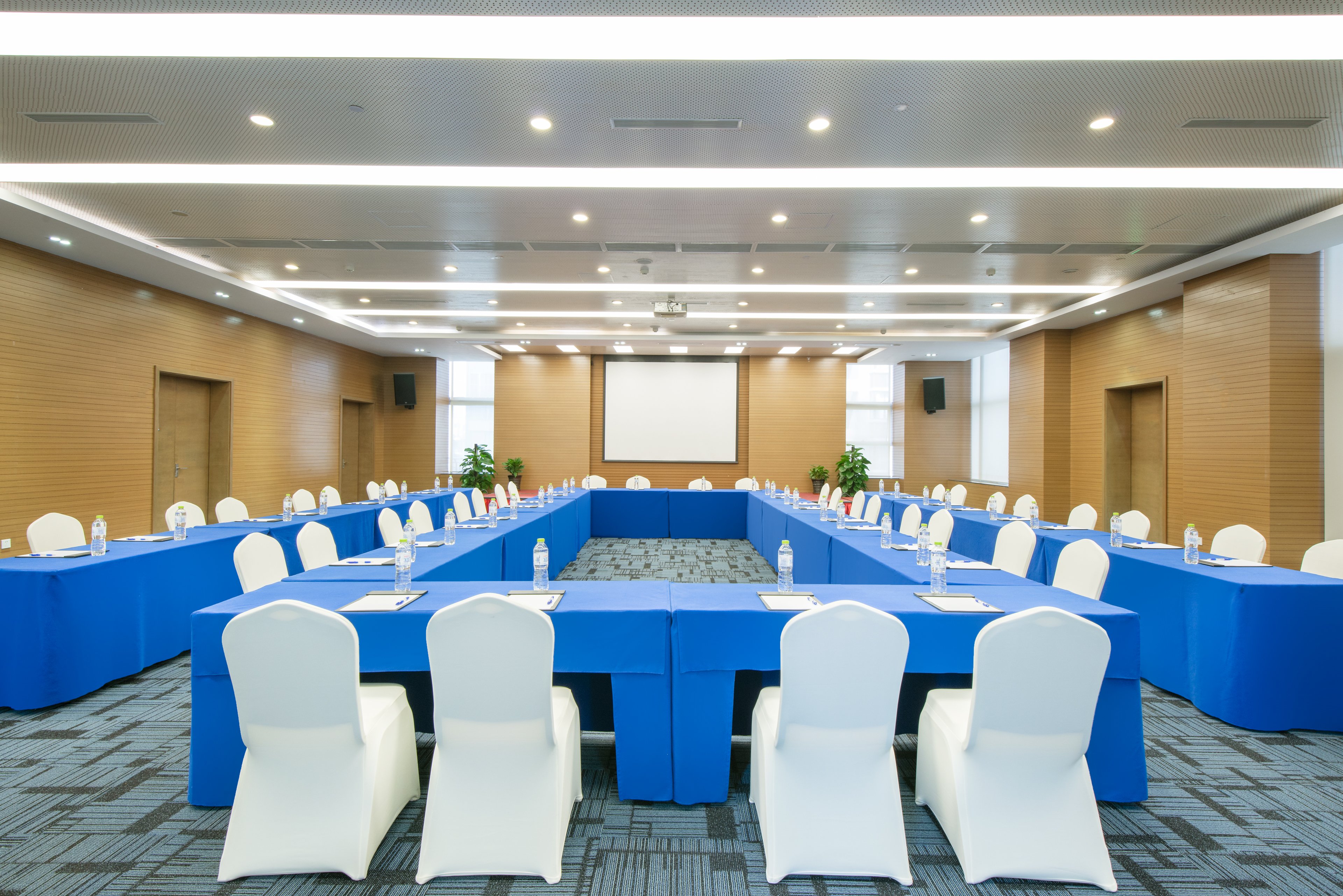 holiday inn express chengdu west gate by ihg