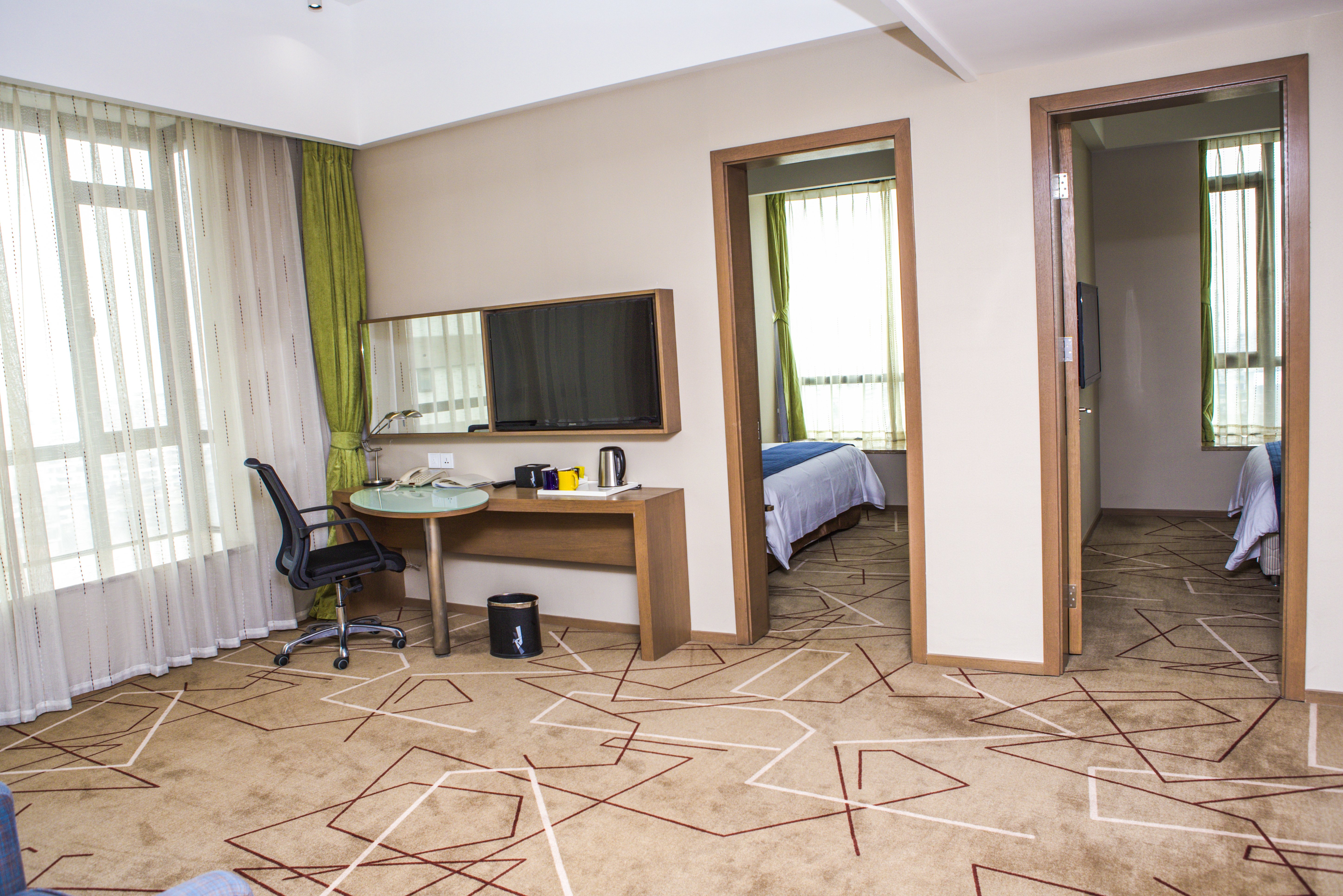 holiday inn express chengdu west gate by ihg