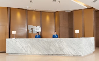 Holiday Inn Express Chengdu West Gate By Ihg,Jinniu>>Chengdu,3 star