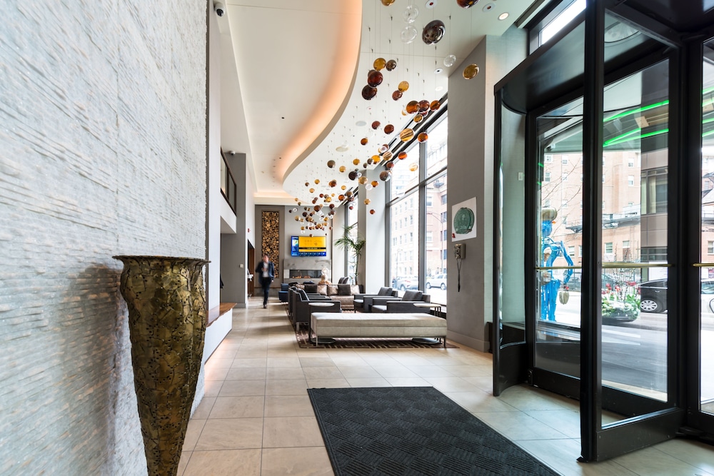 hotel felix river north magnificent mile