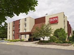 livinn hotel st paul i 94 east 3m area