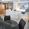 livinn hotel st paul i 94 east 3m area