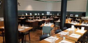 hotel restaurant les negociants