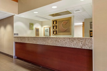 Comfort Suites,Marquette>>Harvey,3 star