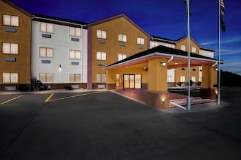hotel mcalester