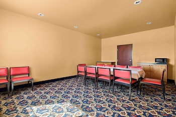 hotel mcalester
