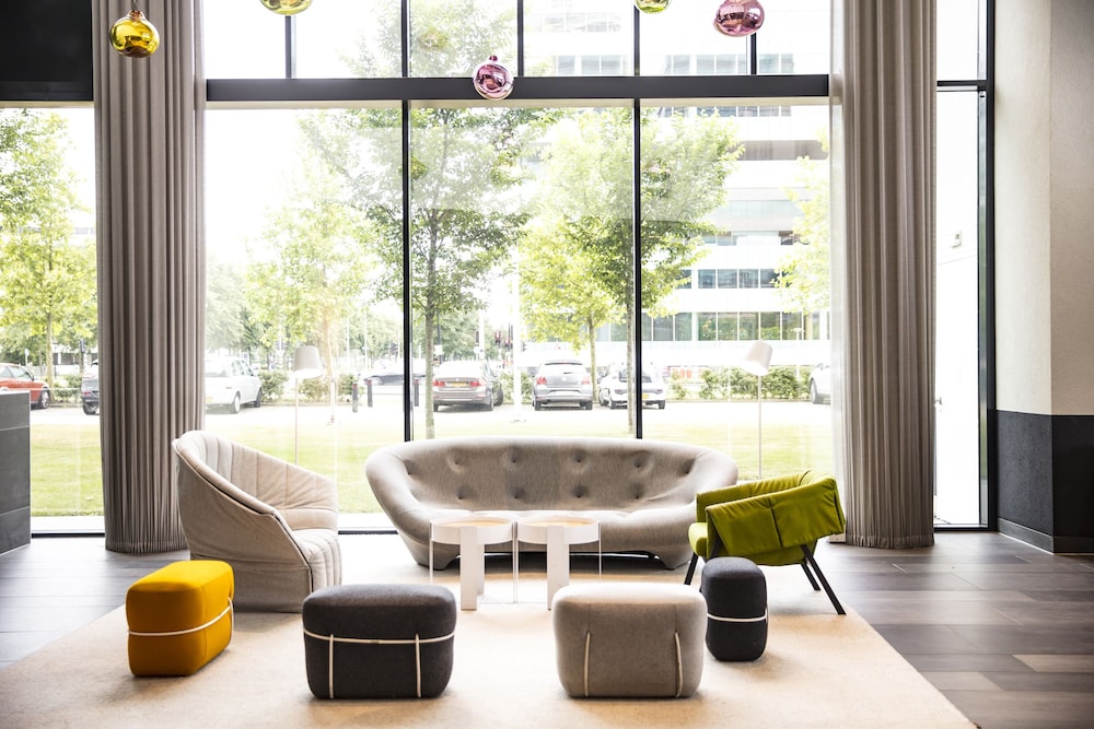 holiday inn express amsterdam arena towers by ihg