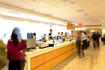 holiday inn express amsterdam arena towers by ihg
