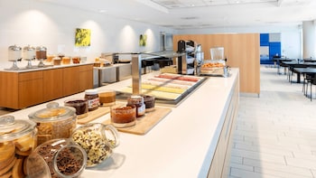 holiday inn express amsterdam arena towers by ihg