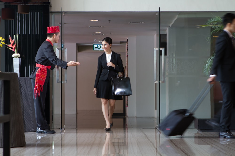 santika premiere dyandra hotel and convention medan