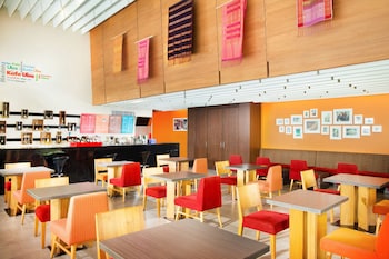 santika premiere dyandra hotel and convention medan