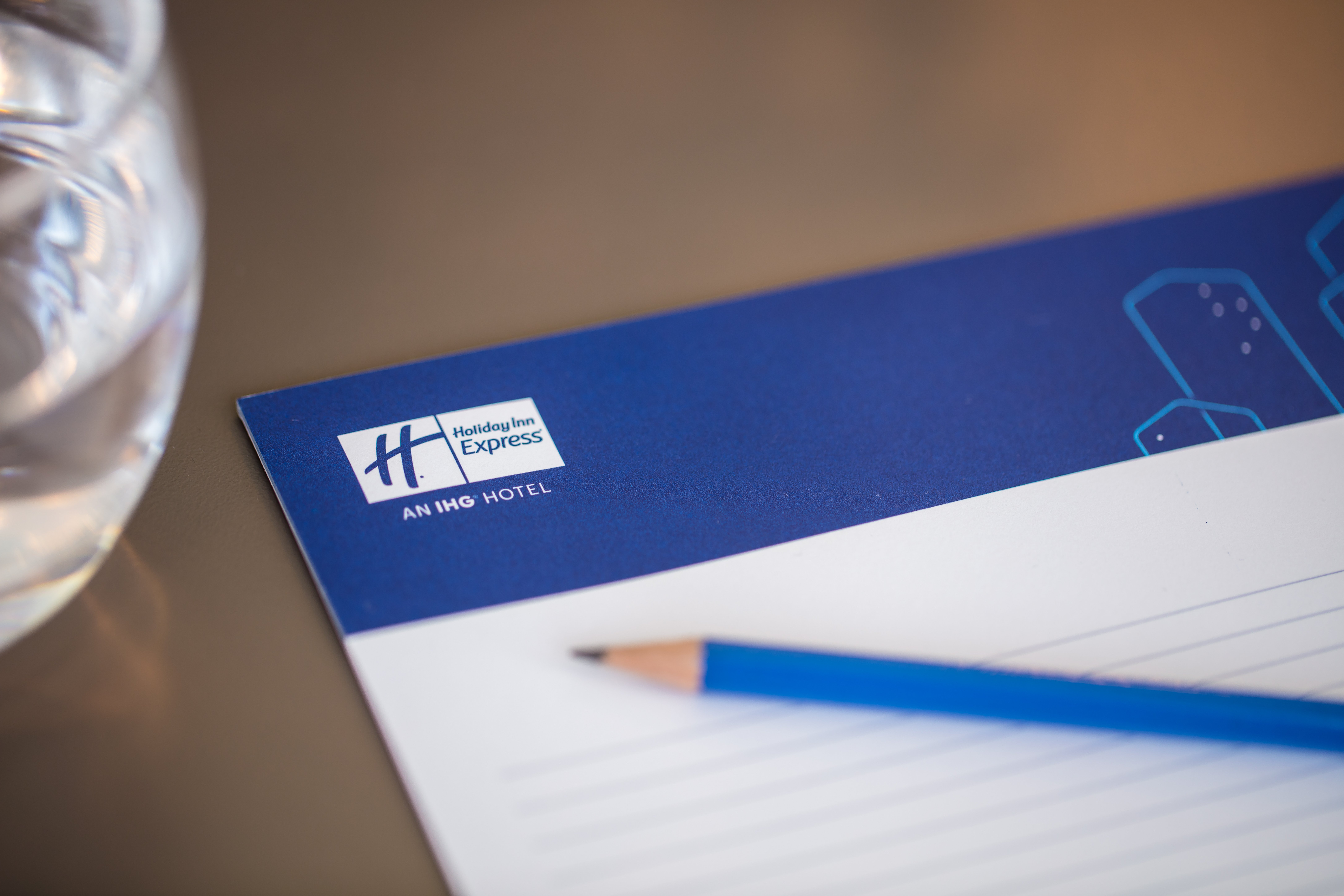holiday inn express amsterdam south by ihg