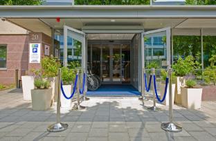 holiday inn express amsterdam south by ihg