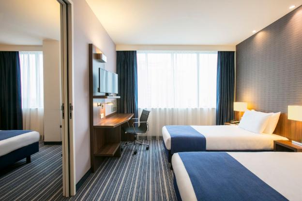 holiday inn express amsterdam south by ihg