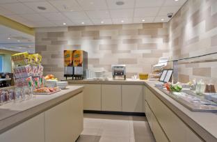 holiday inn express amsterdam south by ihg