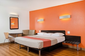 motel 6 merced ca
