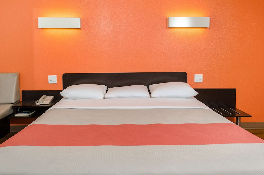 motel 6 merced ca