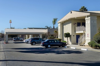 motel 6 merced ca