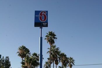 motel 6 merced ca