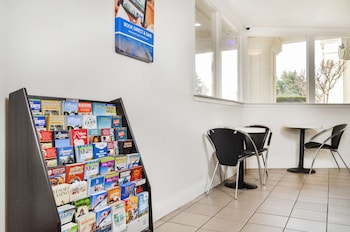 Motel 6 Merced, Ca,Near Poker Flats Casino,2 star