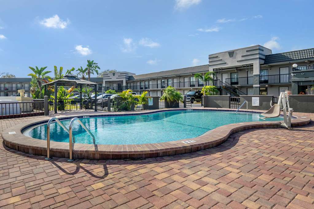 rodeway inn clearwater dunedin