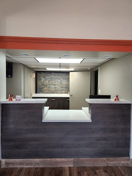 Days Inn By Wyndham Clemson,Clemson>>Anderson,4 star