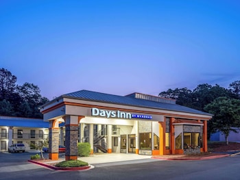 Days Inn By Wyndham Clemson,Clemson>>Anderson,4 star