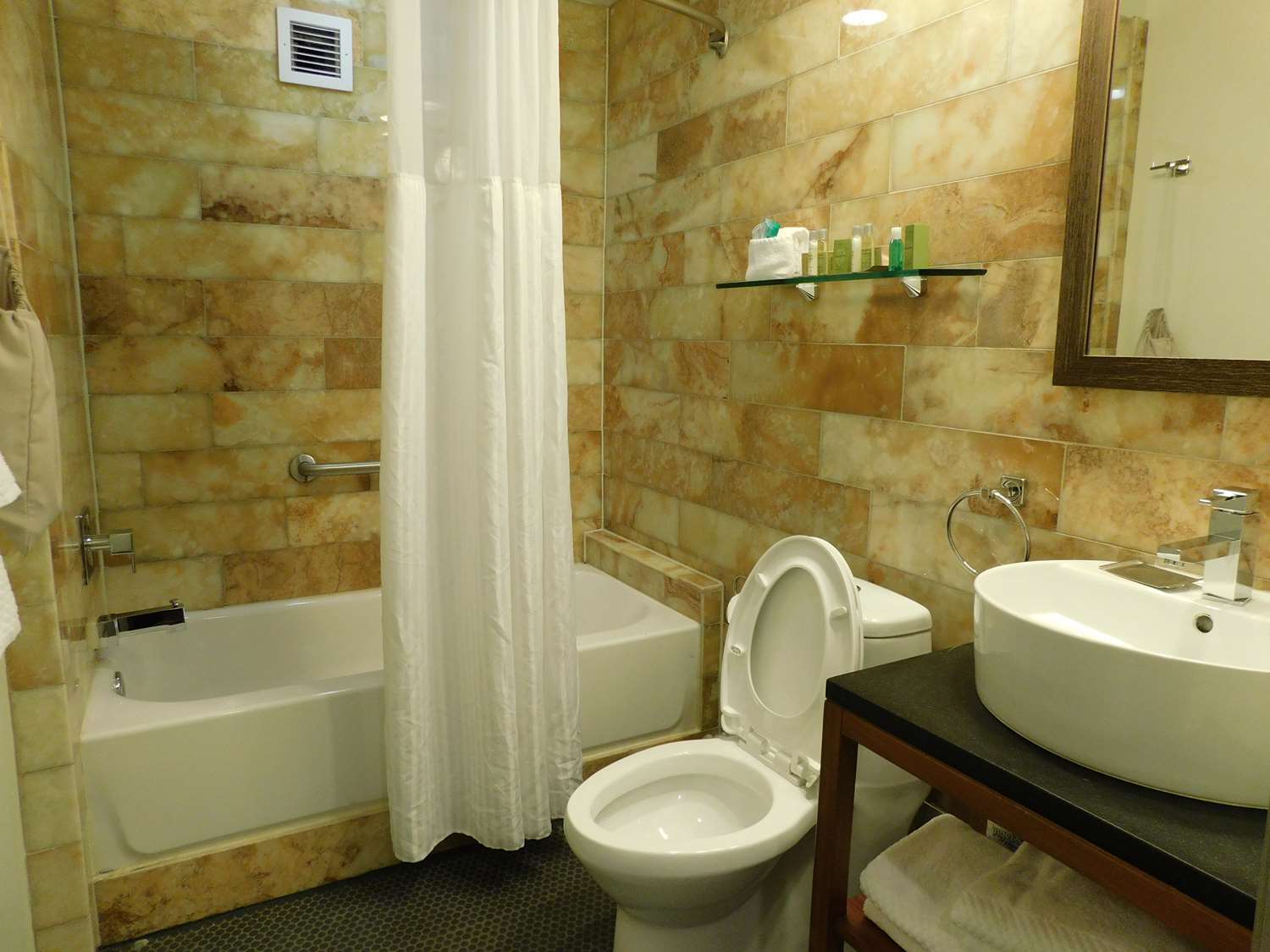 the tudor arms hotel cleveland a doubletree by hilton