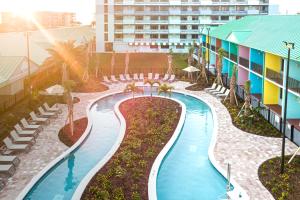 beachside hotel and suites