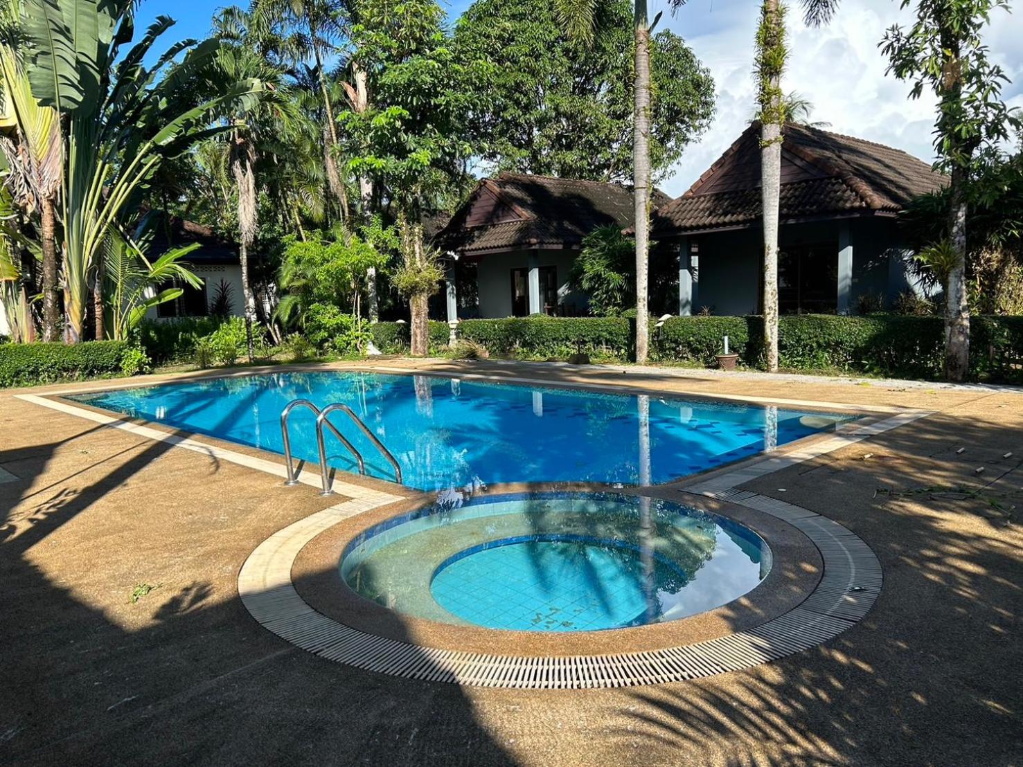 cousin resort khao lak