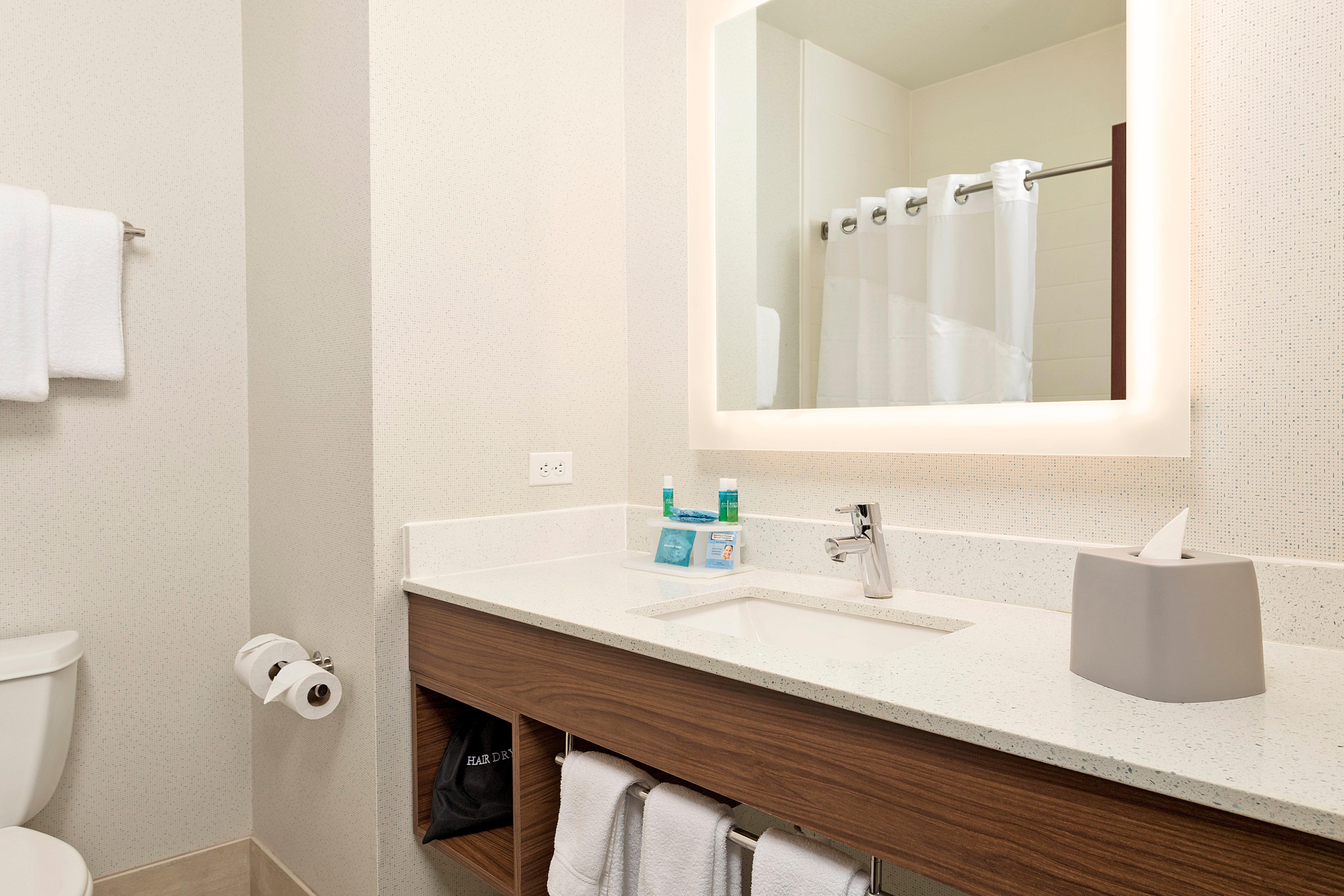 holiday inn express hotel and suites conroe by ihg
