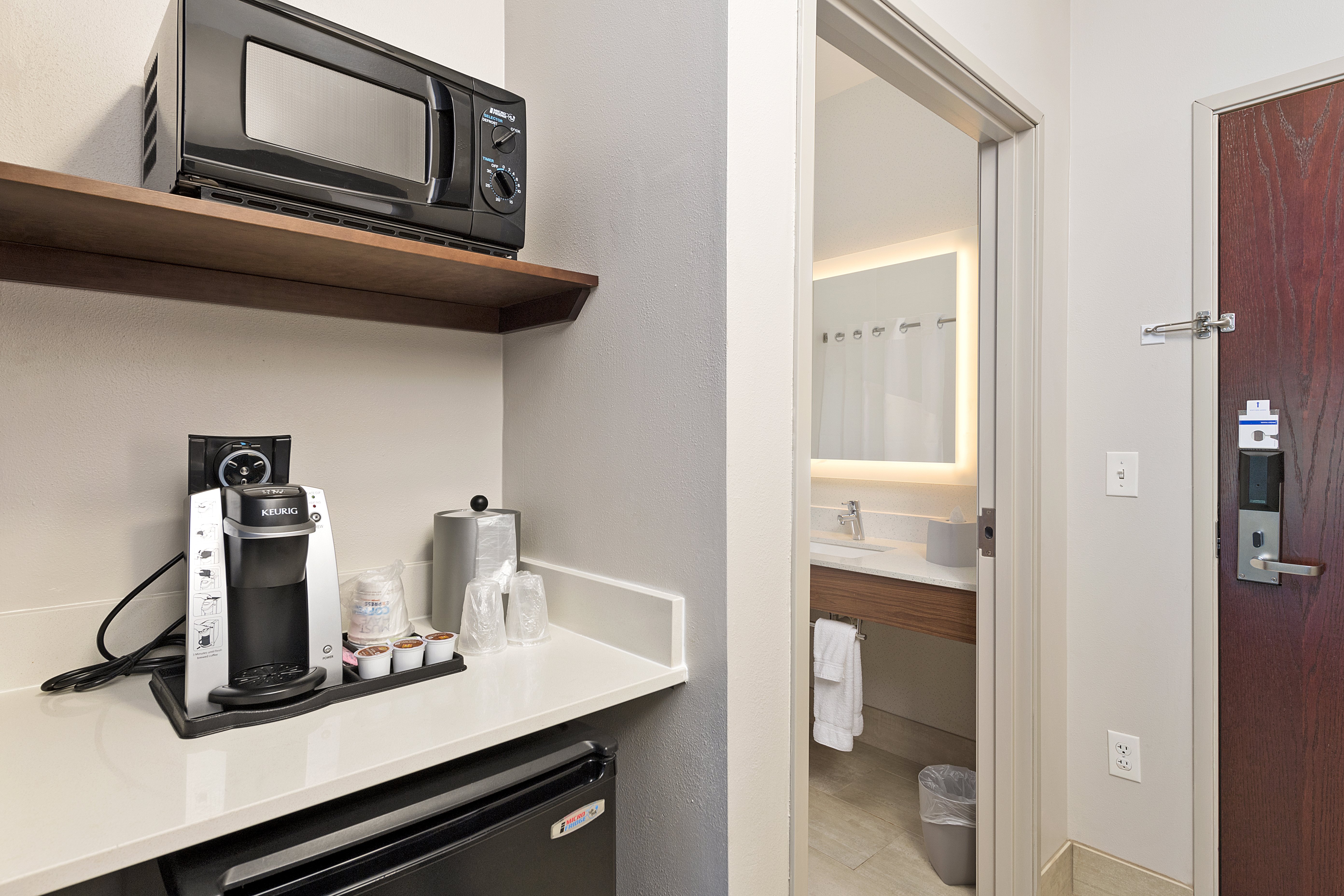 holiday inn express hotel and suites conroe by ihg