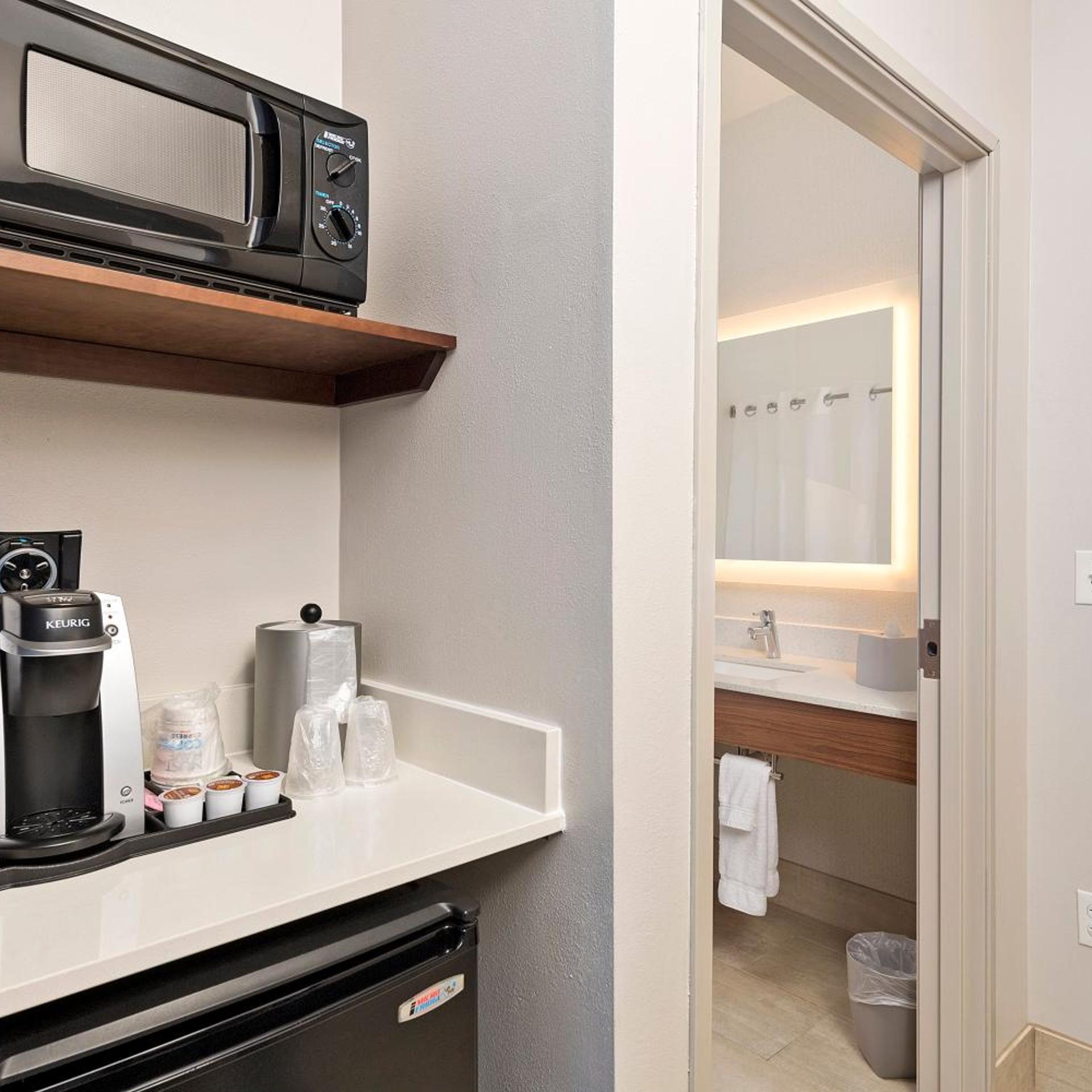 holiday inn express hotel and suites conroe by ihg